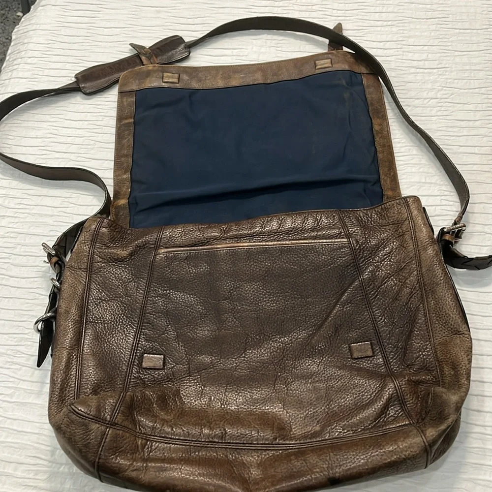 Cole Haan messenger bag brown distressed laptop book bag school bag‎ business